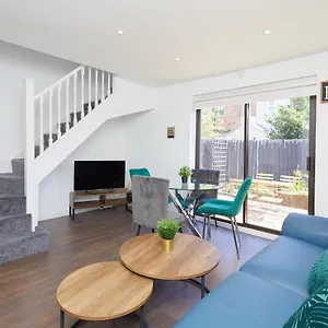 Modern 2 Bed House By Centre Nottingham